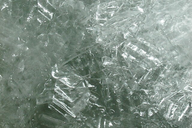 Mezcla de hielo y agua helada Mezcla de hielo y agua helada