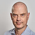 Dieses Bild zeigt ein Porträt von Sven-Olaf Kluee.