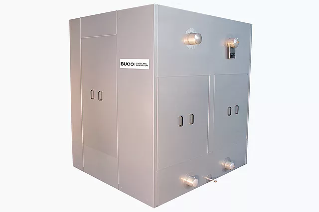 The image shows a Baudelot ice water cooler in pumped mode, designed without a water collection tank.