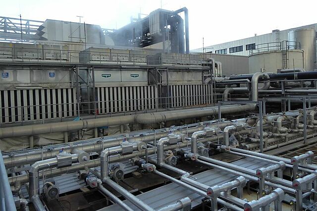 Fluctuating volume flows or inlet temperatures in heat exchange systems Fluctuating volume flows or inlet temperatures in heat exchange systems